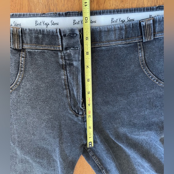 Booty lifting grey jeggings - Picture 9 of 13